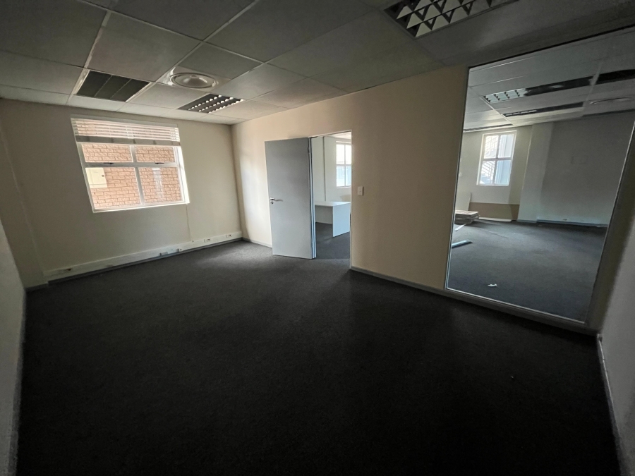 To Let commercial Property for Rent in Montague Gardens Western Cape